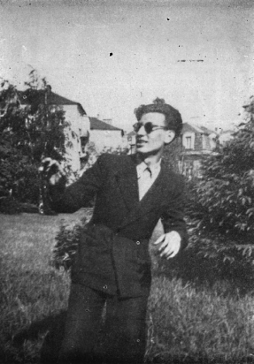 Poesía de Bulgaria: «Vagabundos», un poema de Aleksandar Vutimski (1919 – 1943) de su libro bilingüe «El muchacho&nbsp;azul»