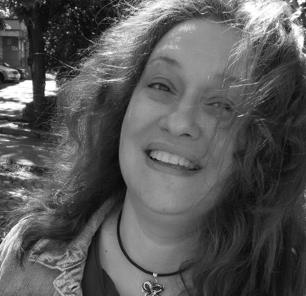 Literatura búlgara: tres poemas de Kristín Dimitrova en búlgaro y en&nbsp;español